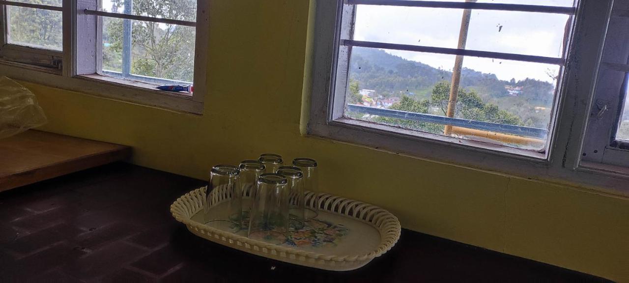 Adithya Sunrise View Cottage Kotagiri Extérieur photo